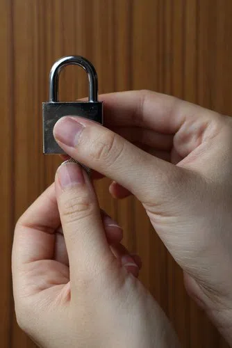 Rocky Hill CT Locksmith Store Rocky Hill, CT 860-339-6009 - residential-lockouts